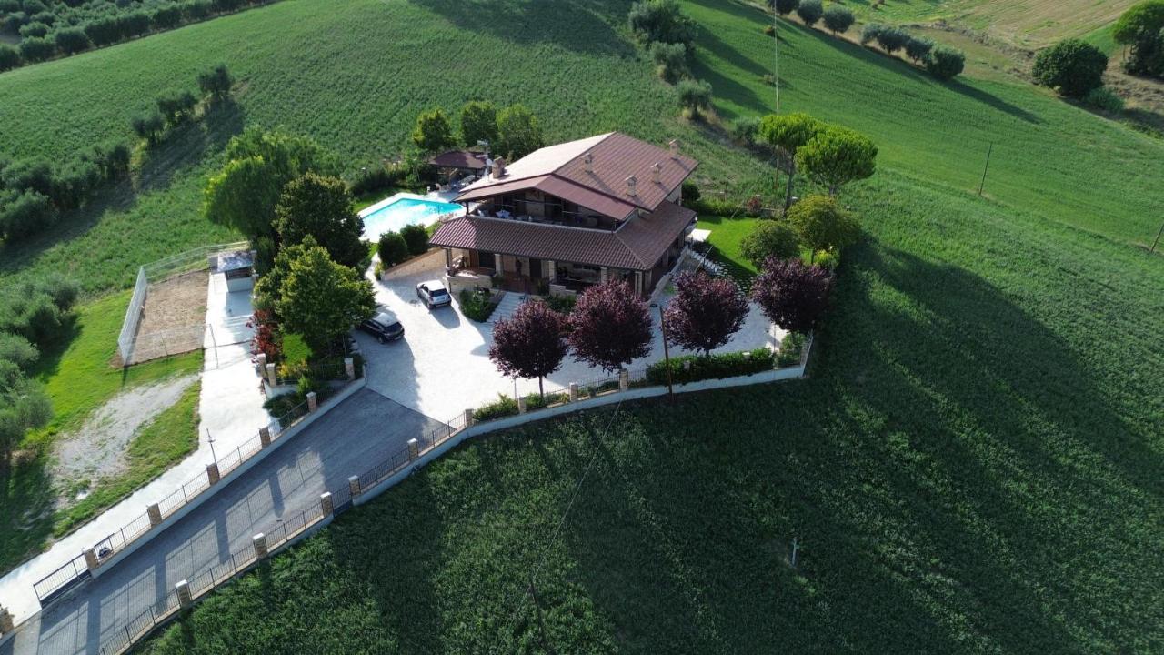 Bed And Breakfast A Casa Di Valerio Poggio Morello Esterno foto